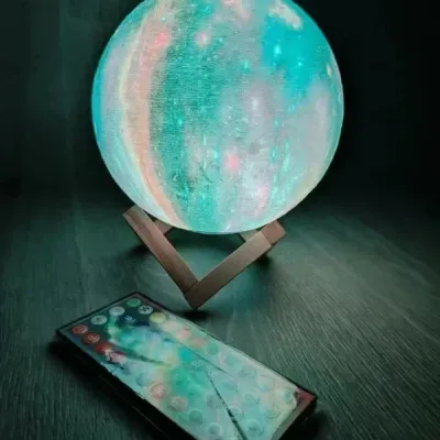 Magnifique Lampe Lune décorative 16 couleurs RGB